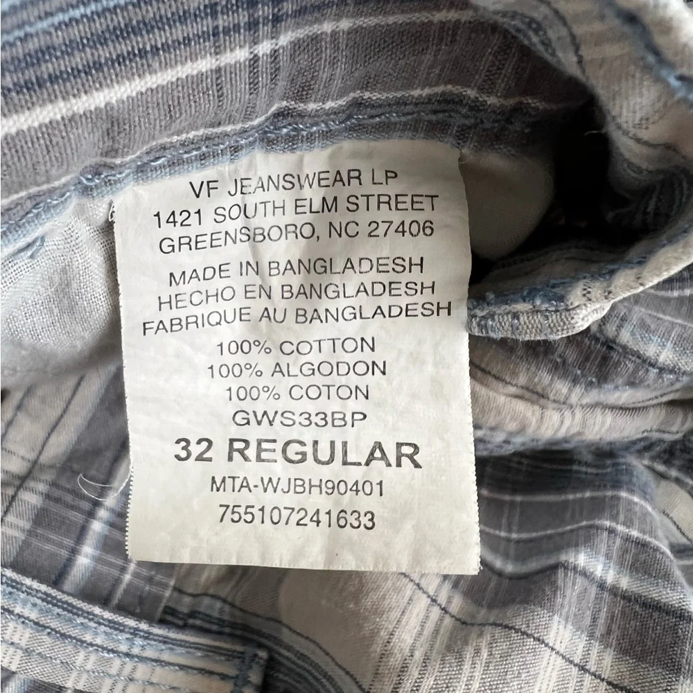 Mens Wrangler Loose Fit Shorts